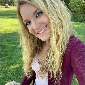 Meet your Posher, Tori